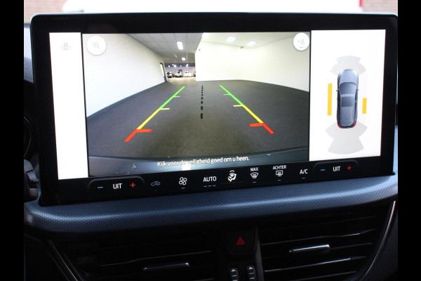 Ford FOCUS Wagon 1.0 EcoBoost 155pk Hybrid Active X | Navigatie Climate Control Camera Parkeer sensoren B&O Dab Led Lichtmetalen velgen