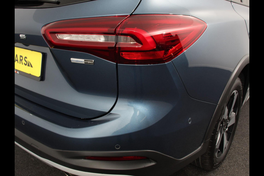 Ford FOCUS Wagon 1.0 EcoBoost 155pk Hybrid Active X | Navigatie Climate Control Camera Parkeer sensoren B&O Dab Led Lichtmetalen velgen