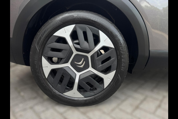 Citroën C4 1.2 Puretech Feel AFNEEMBARE TREKHAAK / CAMERA / NAVI / CARPLAY / PDC / CRUISE CONTROL / BLUETOOTH / DAB