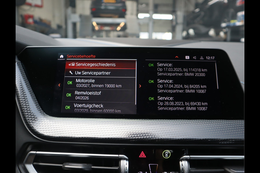 BMW 1-serie 118i High Executive / M-Sport / Automaat