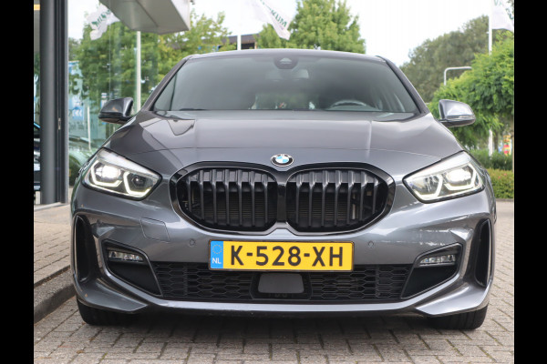 BMW 1-serie 118i High Executive / M-Sport / Automaat