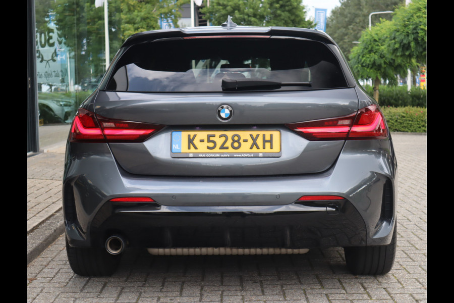 BMW 1-serie 118i High Executive / M-Sport / Automaat