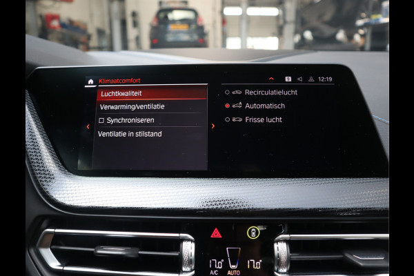 BMW 1-serie 118i High Executive / M-Sport / Automaat