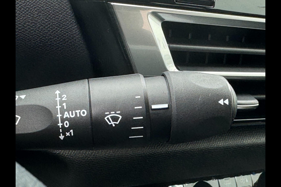 Citroën C4 1.2 Puretech Feel AFNEEMBARE TREKHAAK / CAMERA / NAVI / CARPLAY / PDC / CRUISE CONTROL / BLUETOOTH / DAB
