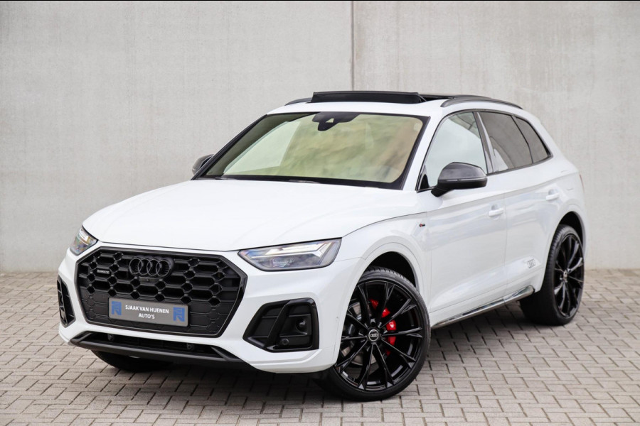 Audi Q5 50TFSI e Quattro Competition Pro Line S S-Line 299pk Automaat! 1e|Panoramadak|Virtual Cockpit|LED Matrix|360 Camera|Black