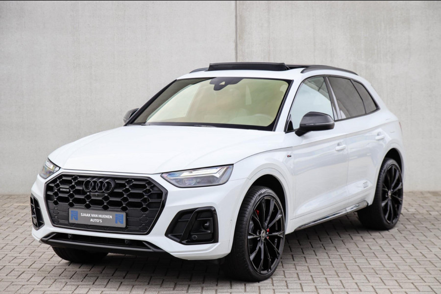 Audi Q5 50TFSI e Quattro Competition Pro Line S S-Line 299pk Automaat! 1e|Panoramadak|Virtual Cockpit|LED Matrix|360 Camera|Black