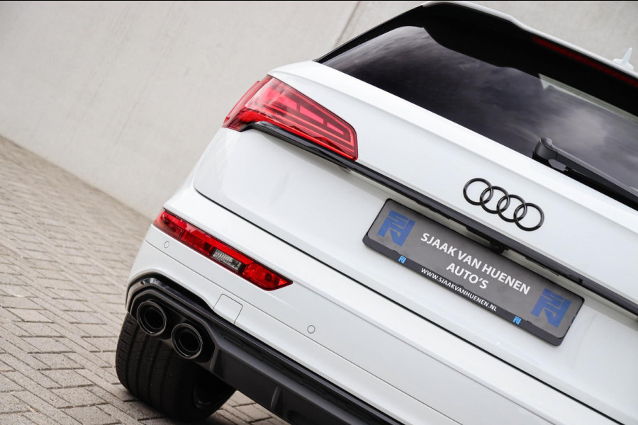 Audi Q5 50TFSI e Quattro Competition Pro Line S S-Line 299pk Automaat! 1e|Panoramadak|Virtual Cockpit|LED Matrix|360 Camera|Black