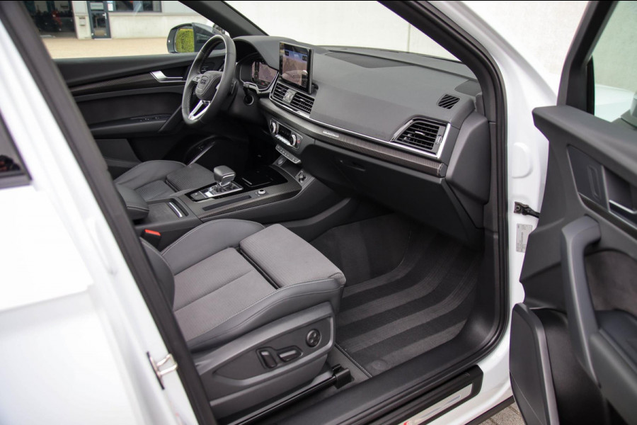 Audi Q5 50TFSI e Quattro Competition Pro Line S S-Line 299pk Automaat! 1e|Panoramadak|Virtual Cockpit|LED Matrix|360 Camera|Black