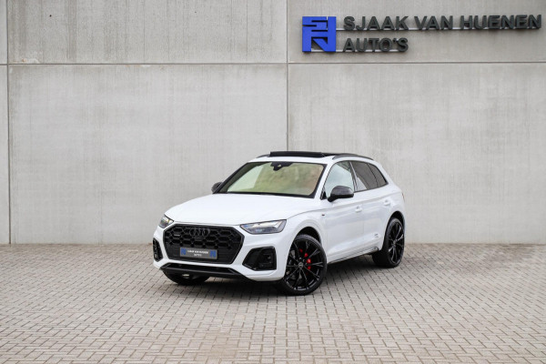 Audi Q5 50TFSI e Quattro Competition Pro Line S S-Line 299pk Automaat! 1e|Panoramadak|Virtual Cockpit|LED Matrix|360 Camera|Black