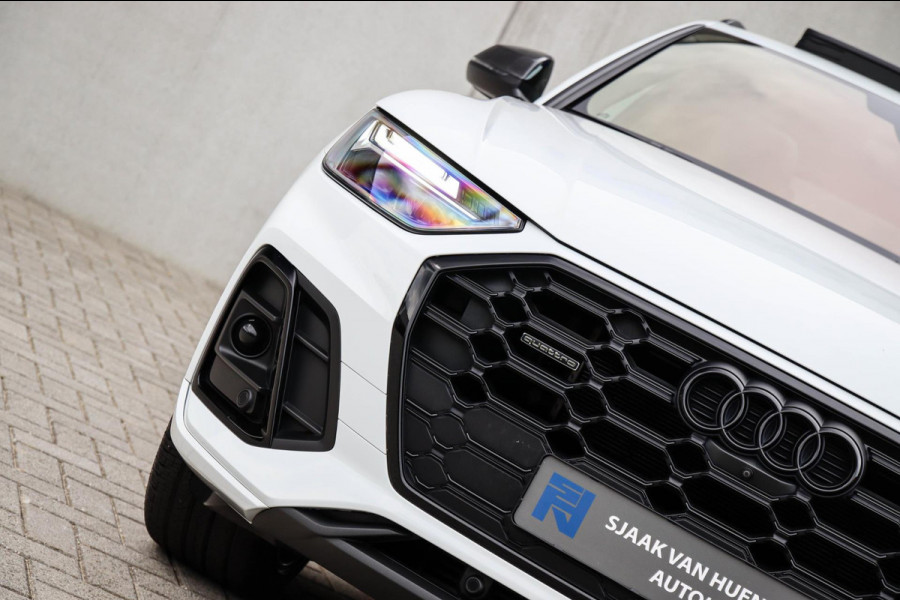Audi Q5 50TFSI e Quattro Competition Pro Line S S-Line 299pk Automaat! 1e|Panoramadak|Virtual Cockpit|LED Matrix|360 Camera|Black