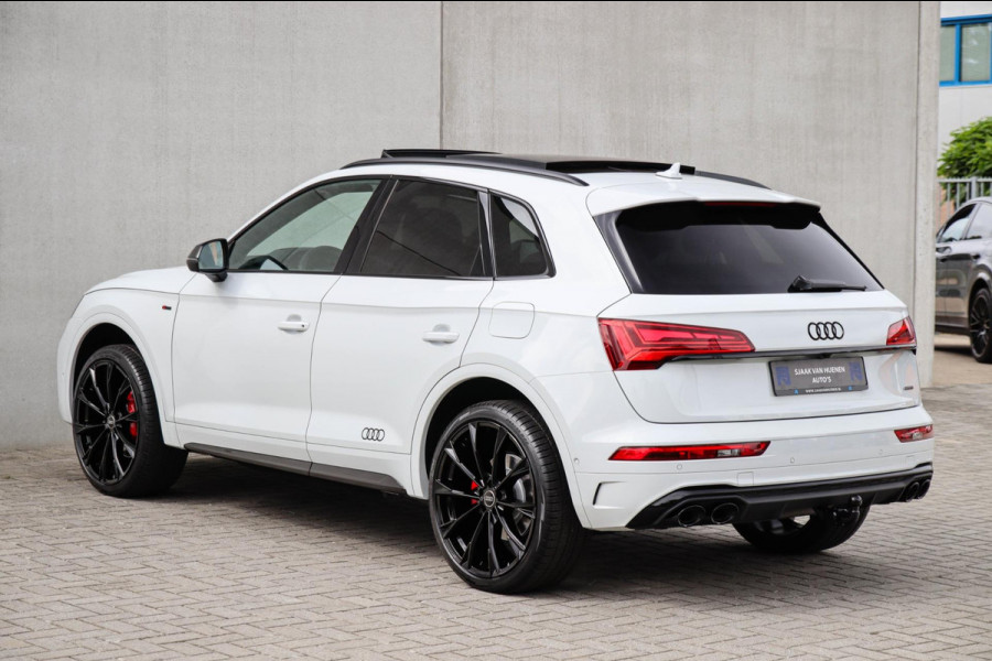 Audi Q5 50TFSI e Quattro Competition Pro Line S S-Line 299pk Automaat! 1e|Panoramadak|Virtual Cockpit|LED Matrix|360 Camera|Black