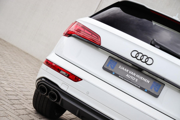 Audi Q5 50TFSI e Quattro Competition Pro Line S S-Line 299pk Automaat! 1e|Panoramadak|Virtual Cockpit|LED Matrix|360 Camera|Black