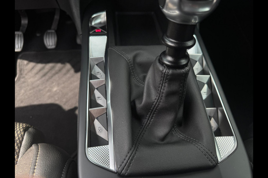 DS DS 3 Crossback 1.2 PureTech Business CAMERA / ECC / CRUISE / PDC / HOGE INSTAP