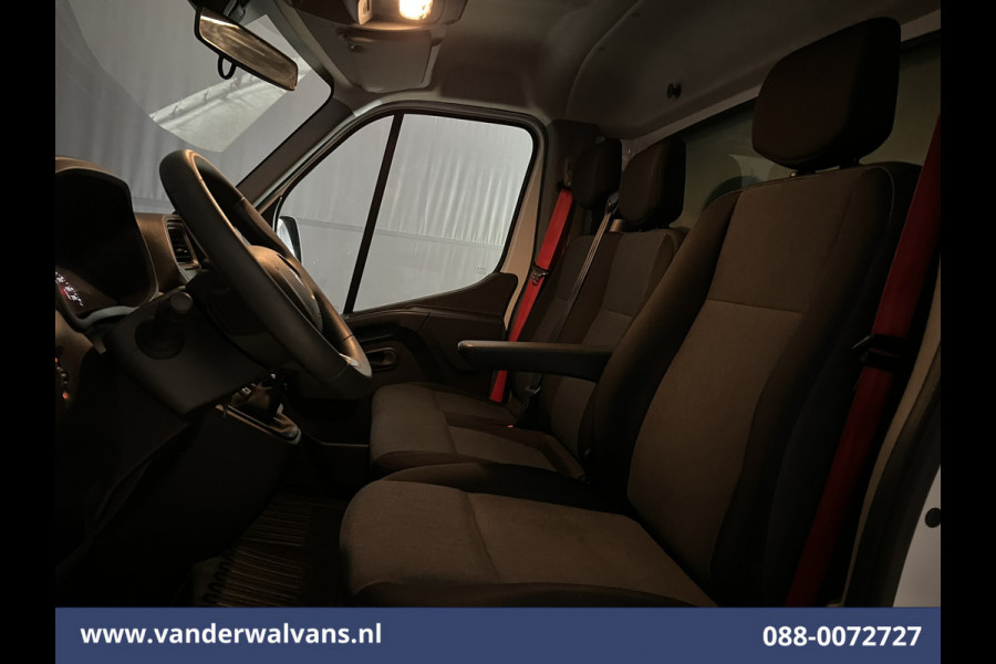 Renault Master 2.3 dCi 145 pk Bakwagen 233cm Hoog Laadklep Zijdeur Euro6 Airco | Cruisecontrol | LED | Lat om Lat betimmering Bijrijdersbank