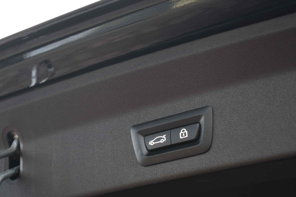 BMW X3 xDrive30e M-Sport Pano ACC Trekh El-zetels H/K 360 HUD DDC