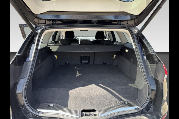 Ford Mondeo Wagon 2.0 IVCT HEV Titanium