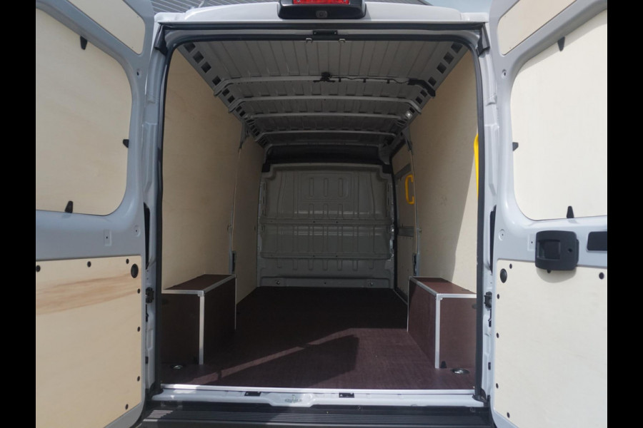 Fiat E-Ducato 4.25t L3H2 Heavy 110 kWh | camera | navigatie incl. Apple Carplay | betimmering | 1.485 kg. laadvermogen | 2.400 kg. geremd aanhangergewicht