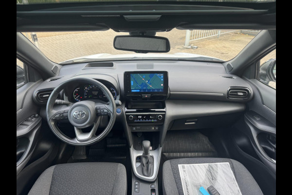 Toyota Yaris Cross 1.5 Hybrid Style TREKHAAK / PANORAMADAK / STOELVERWARMING / HEAD-UP / CARPLAY / ECC/ELEKTR KLEP / VERW RUIT