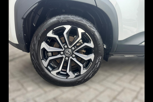 Toyota Yaris Cross 1.5 Hybrid Style TREKHAAK / PANORAMADAK / STOELVERWARMING / HEAD-UP / CARPLAY / ECC/ELEKTR KLEP / VERW RUIT