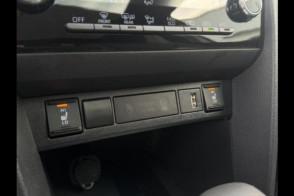 Toyota Yaris Cross 1.5 Hybrid Style TREKHAAK / PANORAMADAK / STOELVERWARMING / HEAD-UP / CARPLAY / ECC/ELEKTR KLEP / VERW RUIT