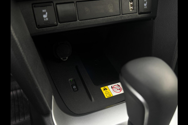 Toyota Yaris Cross 1.5 Hybrid Style TREKHAAK / PANORAMADAK / STOELVERWARMING / HEAD-UP / CARPLAY / ECC/ELEKTR KLEP / VERW RUIT