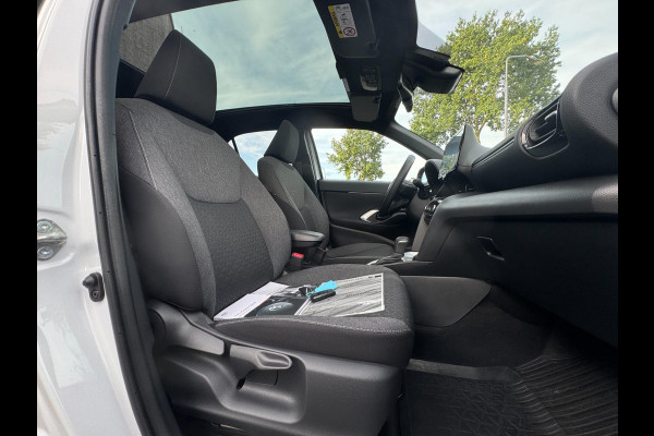 Toyota Yaris Cross 1.5 Hybrid Style TREKHAAK / PANORAMADAK / STOELVERWARMING / HEAD-UP / CARPLAY / ECC/ELEKTR KLEP / VERW RUIT