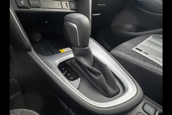 Toyota Yaris Cross 1.5 Hybrid Style TREKHAAK / PANORAMADAK / STOELVERWARMING / HEAD-UP / CARPLAY / ECC/ELEKTR KLEP / VERW RUIT