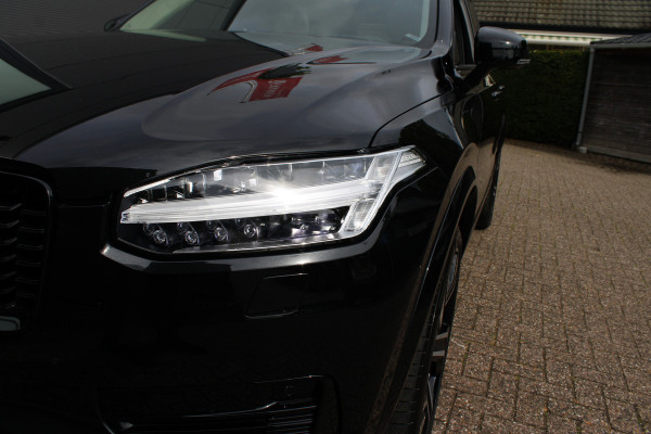 Volvo XC90 2.0 T8 Recharge AWD Ultra Dark | Luchtvering | B&W | Trekhaak | Panoramadak | Massage | Full Options