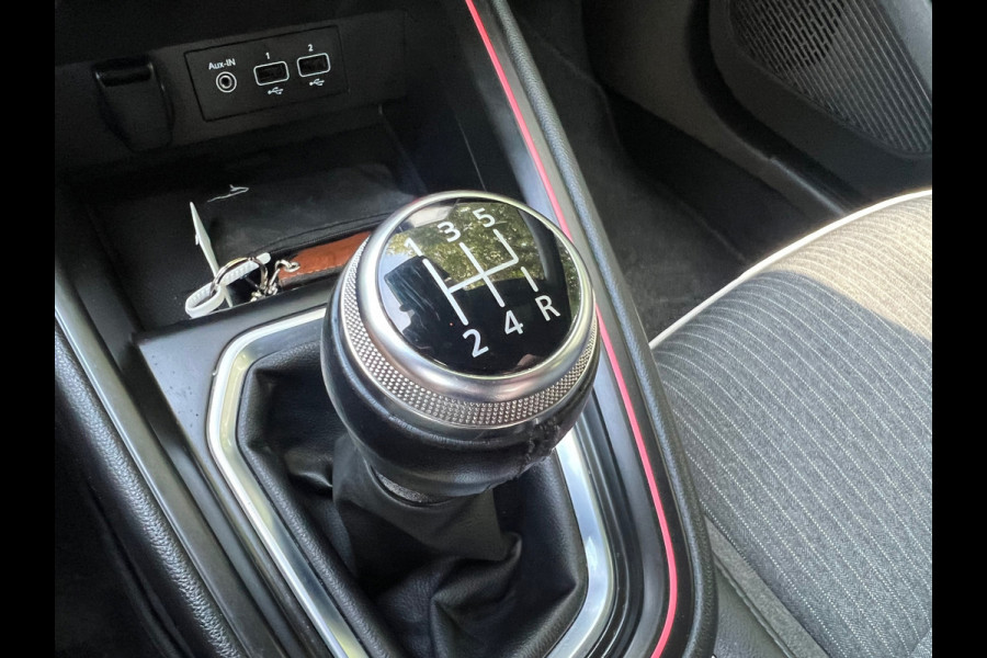 Renault Clio 1.0 TCe Bi-Fuel Intens | LPG | Cruise | Navi | Trekhaak | LED |
