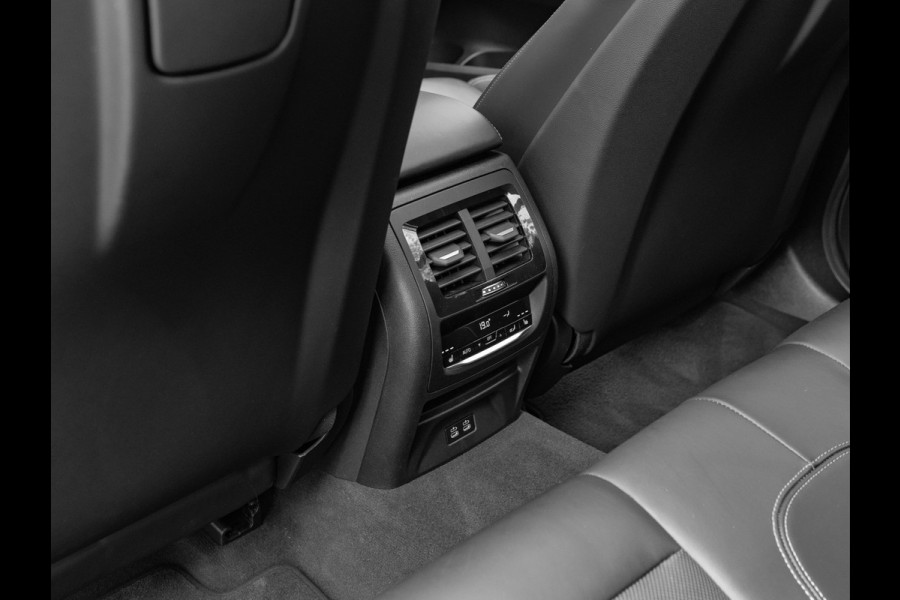 BMW X4 M Competition - Pano - Harman Kardon - Head-Up - Parking Ass Plus