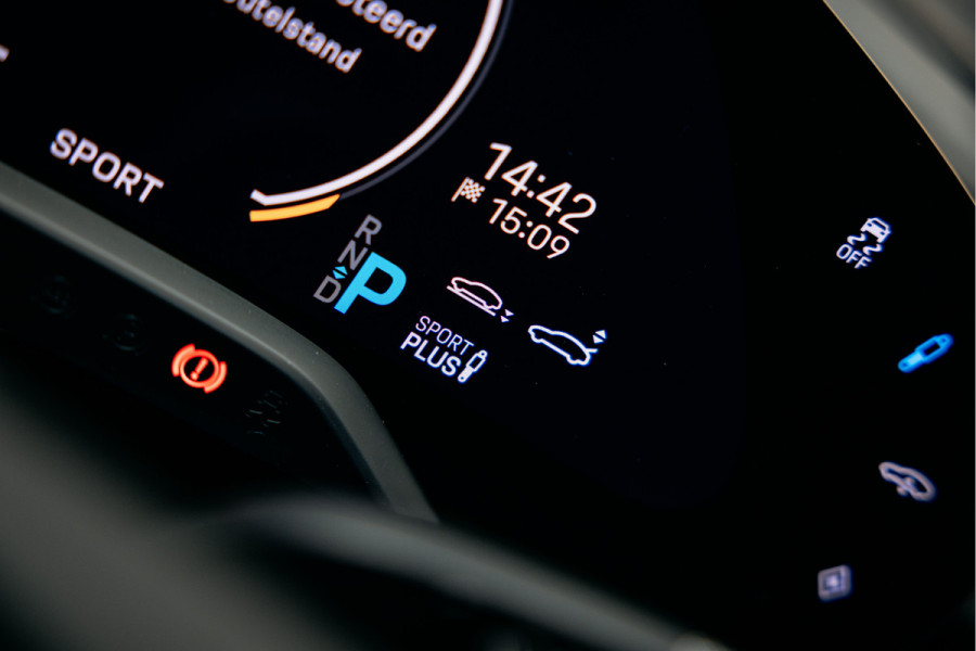 Porsche Taycan 4S Performance 84 kWh Vol uitgevoerde Taycan 4s | Lage kilometerstand |