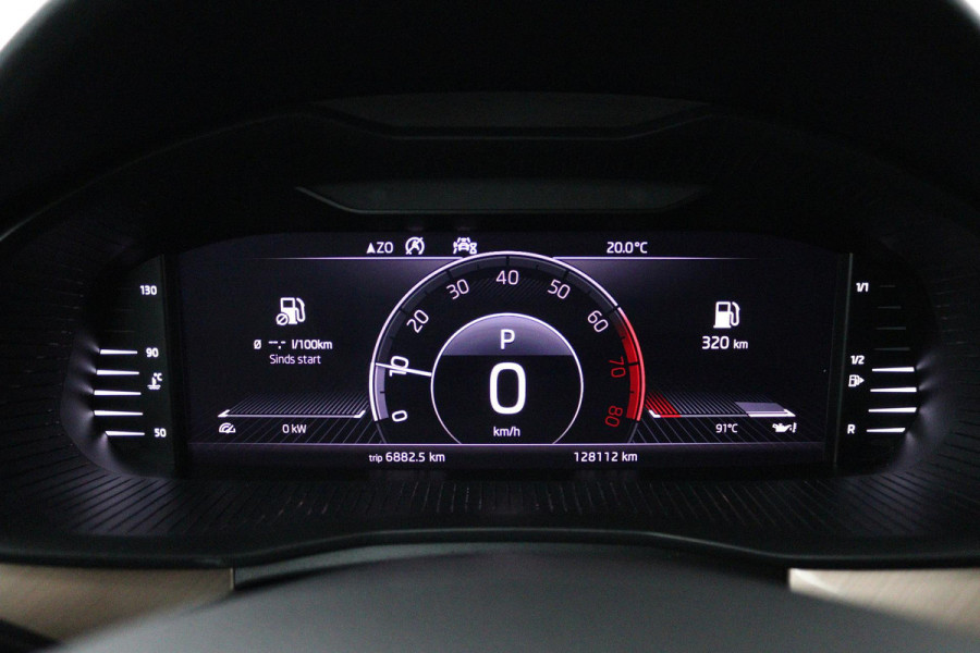 Škoda Kamiq 1.0 TSI Business Edition Automaat (GROOT-NAVIGATIE, STOELVERWARMING, CLIMA, DIGITALE COCKPIT, CARPLAY, 1e EIGENAAR)