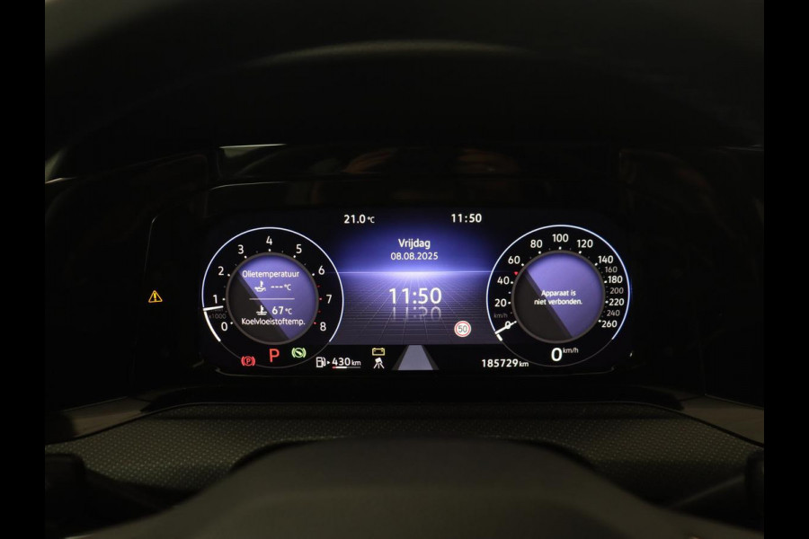 Volkswagen Golf 1.5 eTSI R-Line | Panoramadak | Camera | Keyless | Adaptive cruise | Sfeerverlichting | Carplay | Sportstoelen | Park Assist | Navigatie | Dodehoek detectie | Full LED