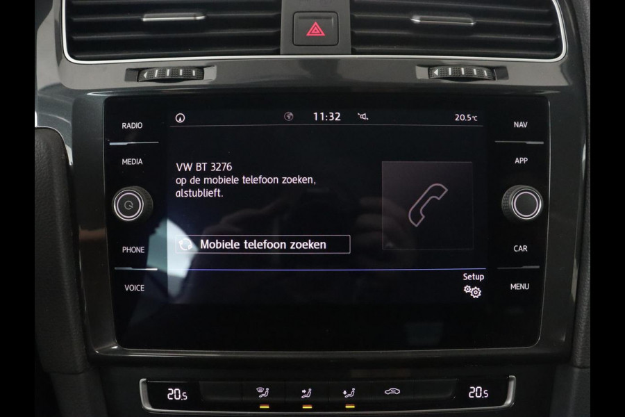 Volkswagen Golf 1.0 TSI Comfortline | Trekhaak | Carplay | Adaptive cruise | Navigatie | Climate control | Parkeerhulp | DAB | Regen-/lichtsensor