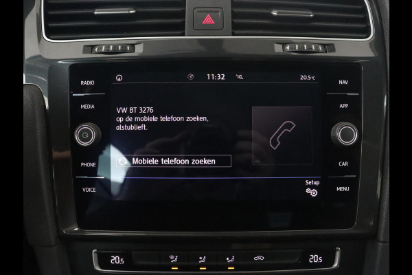 Volkswagen Golf 1.0 TSI Comfortline | Trekhaak | Carplay | Adaptive cruise | Navigatie | Climate control | Parkeerhulp | DAB | Regen-/lichtsensor