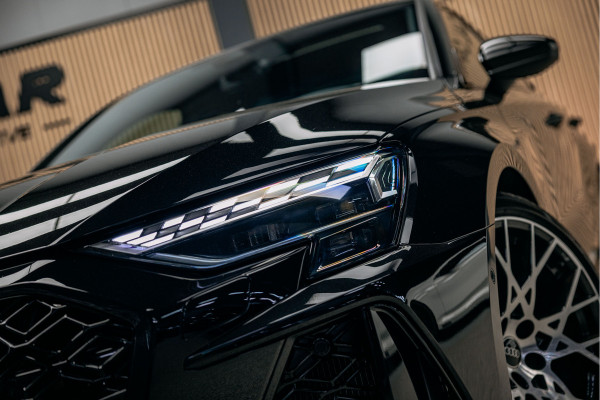 Audi RS3 Sportback 2.5 TFSI RS 3 quattro Vol uitgevoerde RS3 Hulk stiksels, Carbon vleugel etc etc z.g.a.n
