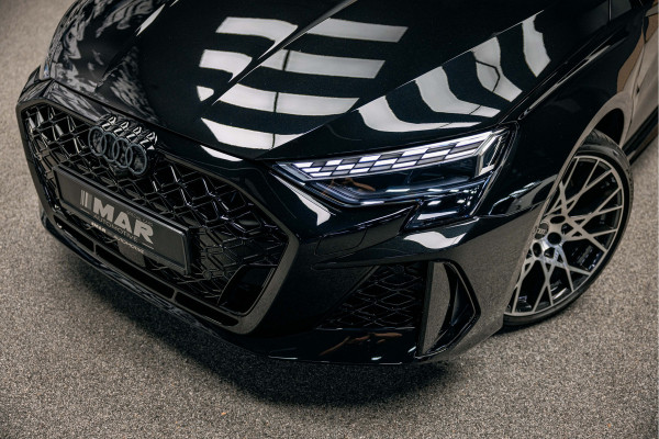 Audi RS3 Sportback 2.5 TFSI RS 3 quattro Vol uitgevoerde RS3 Hulk stiksels, Carbon vleugel etc etc z.g.a.n