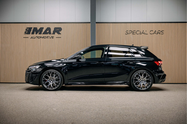 Audi RS3 Sportback 2.5 TFSI RS 3 quattro Vol uitgevoerde RS3 Hulk stiksels, Carbon vleugel etc etc z.g.a.n