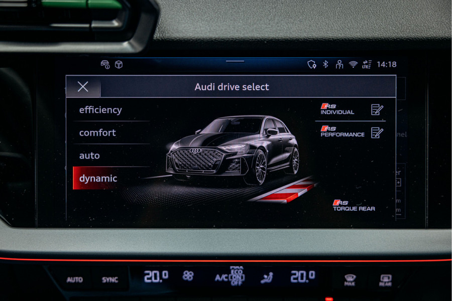 Audi RS3 Sportback 2.5 TFSI RS 3 quattro Vol uitgevoerde RS3 Hulk stiksels, Carbon vleugel etc etc z.g.a.n