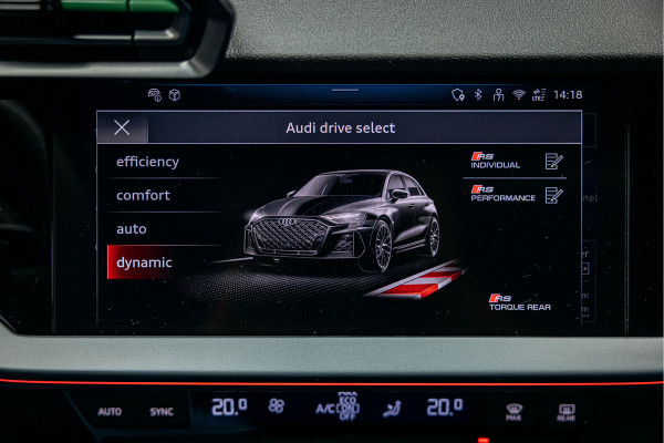 Audi RS3 Sportback 2.5 TFSI RS 3 quattro Vol uitgevoerde RS3 Hulk stiksels, Carbon vleugel etc etc z.g.a.n