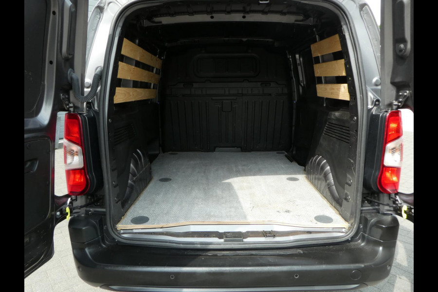Opel Combo 1.5D 102pk L1H1 airco cruisecontrol