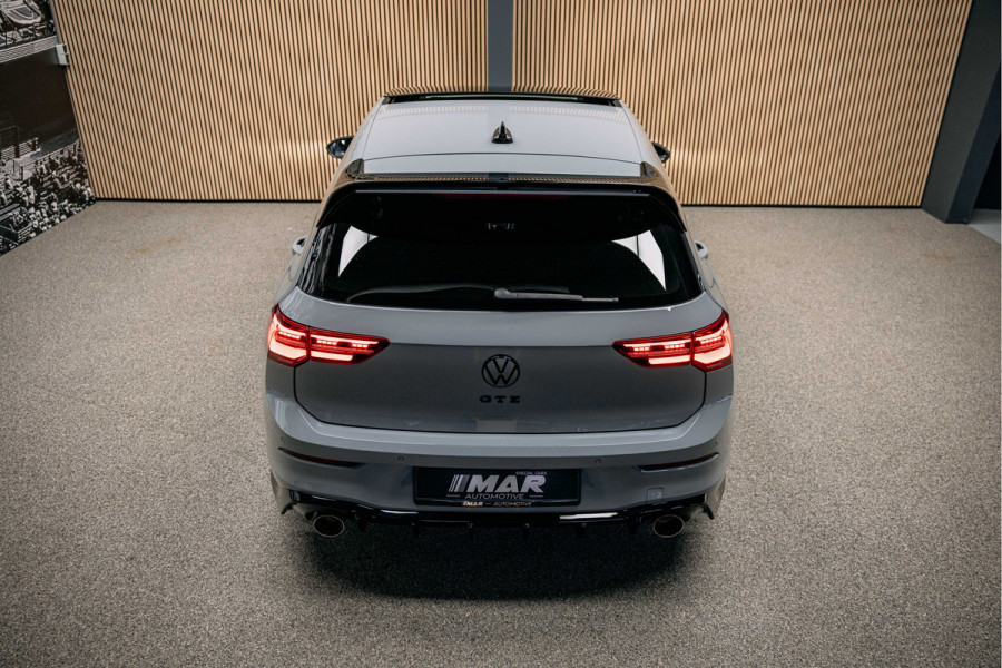 Volkswagen Golf 1.4 eHybrid GTE Vol uitgevoerde GTE!!! Nardo, Panodak, Uitlaatsysteem, dakspoiler, 19inch black