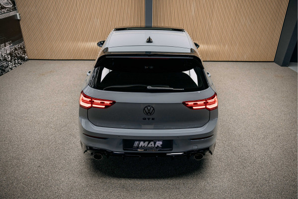 Volkswagen Golf 1.4 eHybrid GTE Vol uitgevoerde GTE!!! Nardo, Panodak, Uitlaatsysteem, dakspoiler, 19inch black