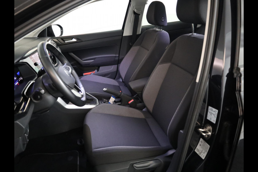 Volkswagen Taigo 1.0 TSI Life 110 pk Automaat (DSG) | Verlengde garantie | Navigatie | Parkeersensoren | Achteruitrijcamera | Adaptieve cruise control | Stoelverwarming |