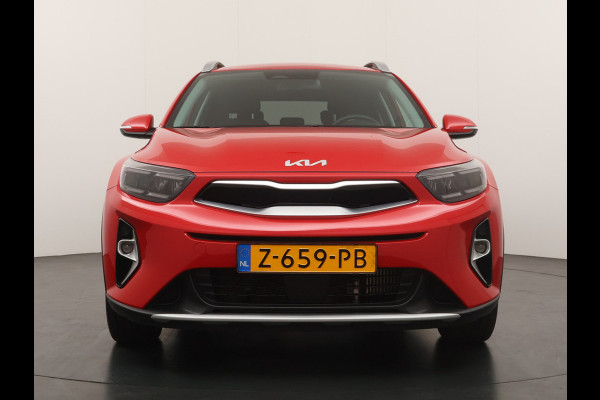 Kia Stonic 1.0 T-GDi MHEV DynamicPlusLine Airco - Apple Carplay/Android Auto - Cruise Control Adaptief - Led Koplampen - Navigatie - Voorstoelen verwarmd Fabrieksgarantie tot 05-2031
