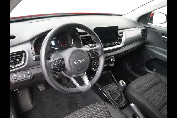 Kia Stonic 1.0 T-GDi MHEV DynamicPlusLine Airco - Apple Carplay/Android Auto - Cruise Control Adaptief - Led Koplampen - Navigatie - Voorstoelen verwarmd Fabrieksgarantie tot 05-2031