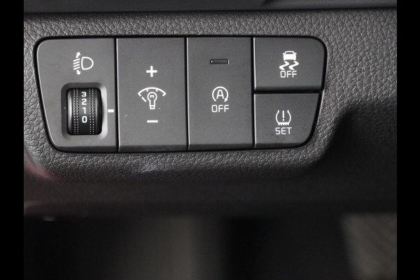 Kia Stonic 1.0 T-GDi MHEV DynamicPlusLine Airco - Apple Carplay/Android Auto - Cruise Control Adaptief - Led Koplampen - Navigatie - Voorstoelen verwarmd Fabrieksgarantie tot 05-2031