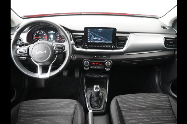 Kia Stonic 1.0 T-GDi MHEV DynamicPlusLine Airco - Apple Carplay/Android Auto - Cruise Control Adaptief - Led Koplampen - Navigatie - Voorstoelen verwarmd Fabrieksgarantie tot 05-2031