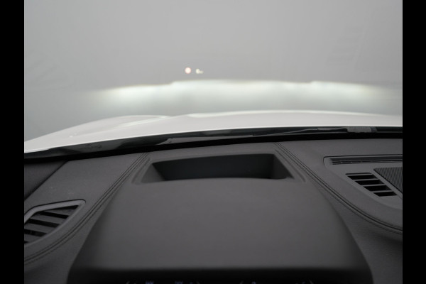 BMW X1 xDrive25e High Executive Plug In Hybrid 220pk Dealer O.H PHEV | Panodak | Adaptive Cruise | Lederen Sportstoelen Memory | Apple Carplay | Camera | 19"L.M | Head Up | Harman Kardon |