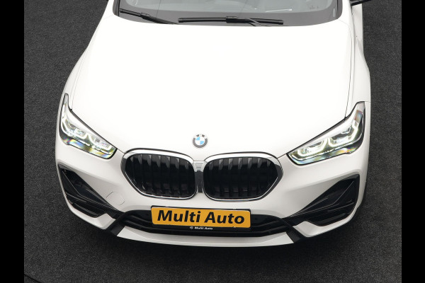 BMW X1 xDrive25e High Executive Plug In Hybrid 220pk Dealer O.H PHEV | Panodak | Adaptive Cruise | Lederen Sportstoelen Memory | Apple Carplay | Camera | 19"L.M | Head Up | Harman Kardon |